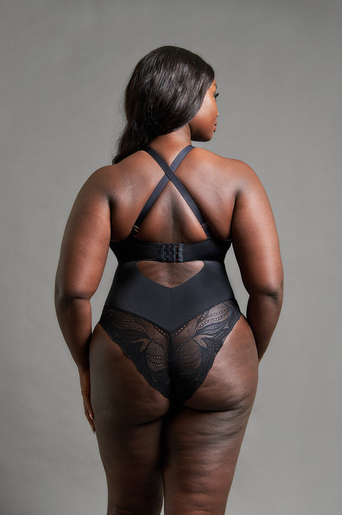 Body Indulgence - Black