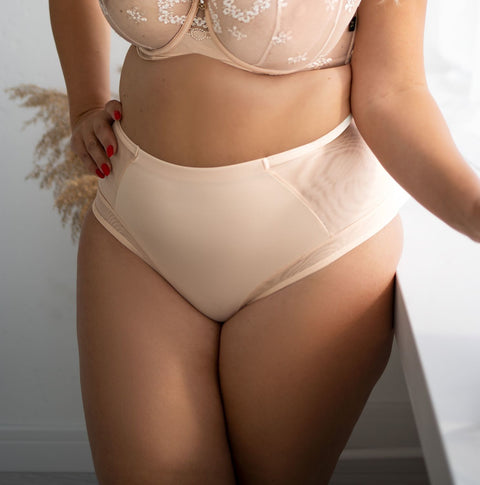 Betty high-waisted briefs